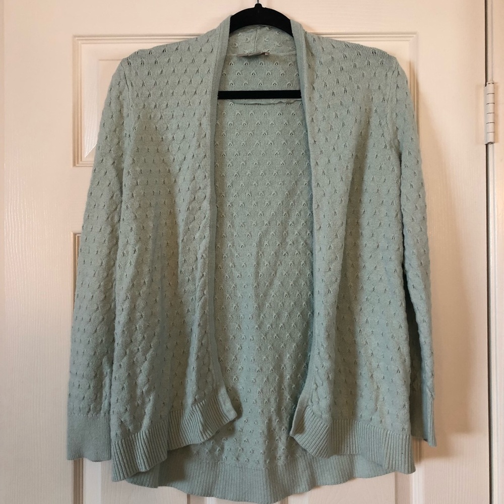 Loft cardigan size M